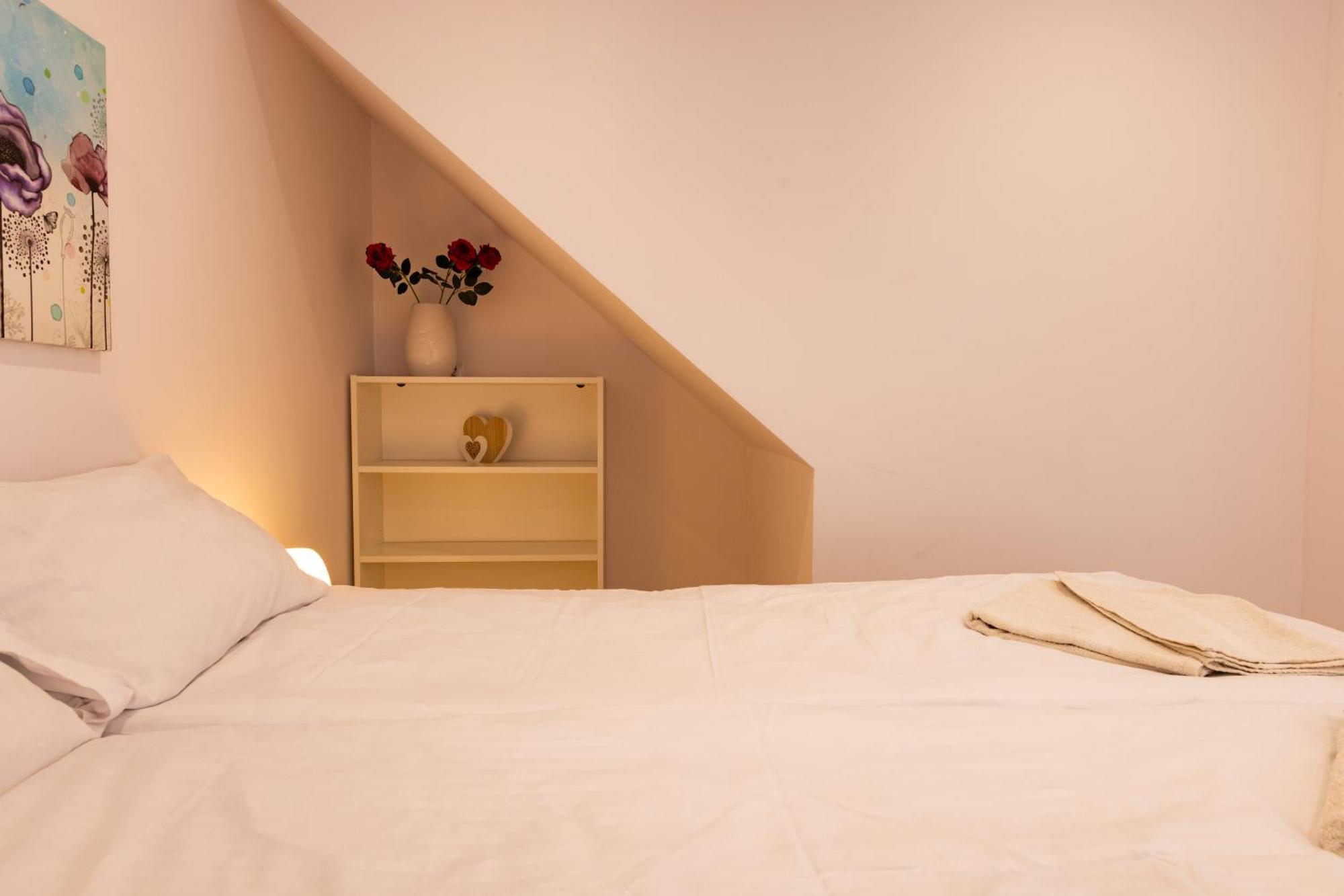 Agamim Hotel มิโคไวกี ภายนอก รูปภาพ
