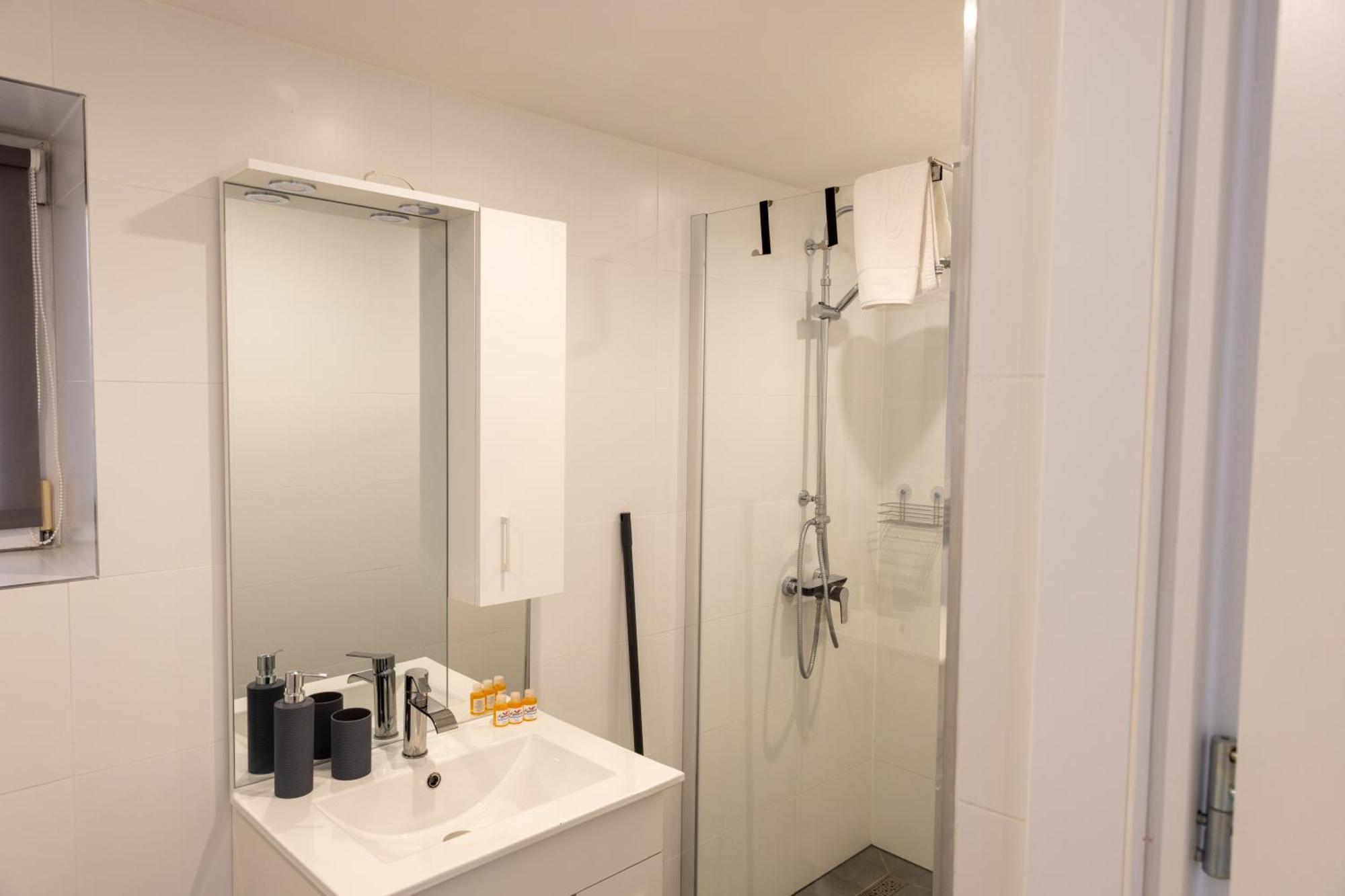 Agamim Hotel มิโคไวกี ภายนอก รูปภาพ